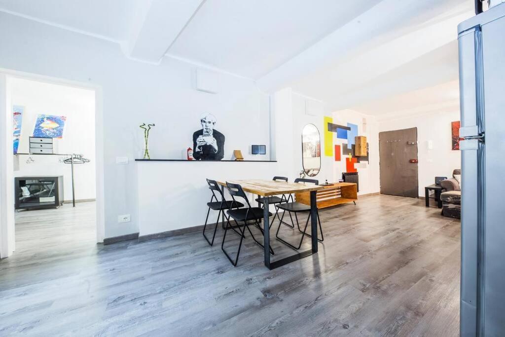 Midway Home, Nel Centro Storico Di