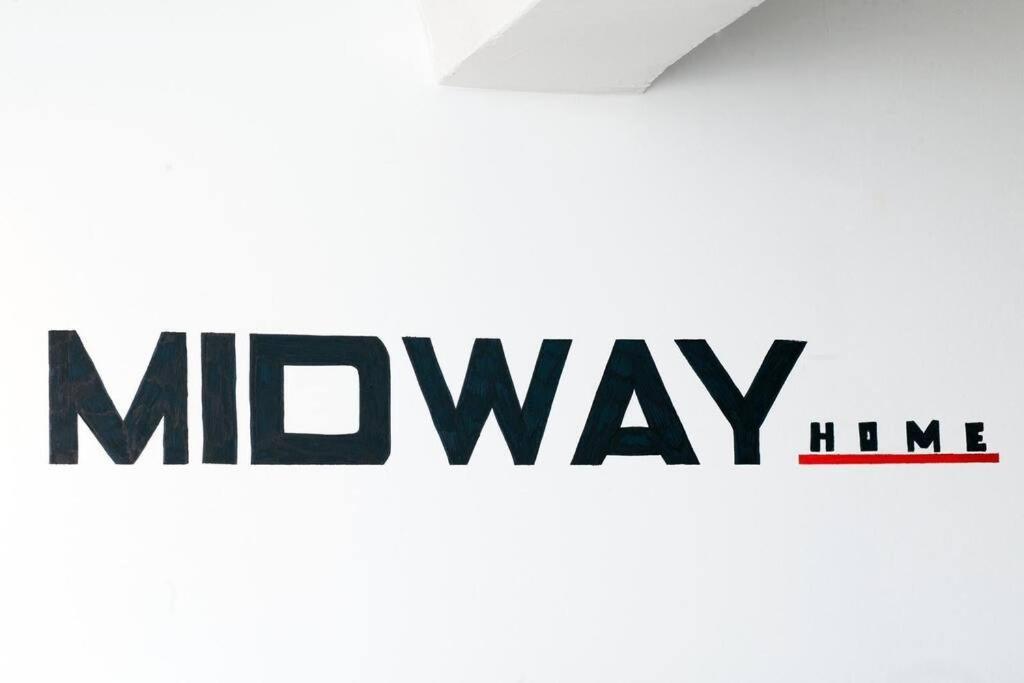 Midway Home, Nel Centro Storico Di